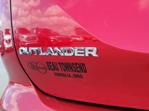 Used 2022 Mitsubishi Outlander ES AWD/4WD image 6