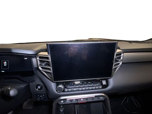 Used 2025 Toyota Tundra Limited image 10