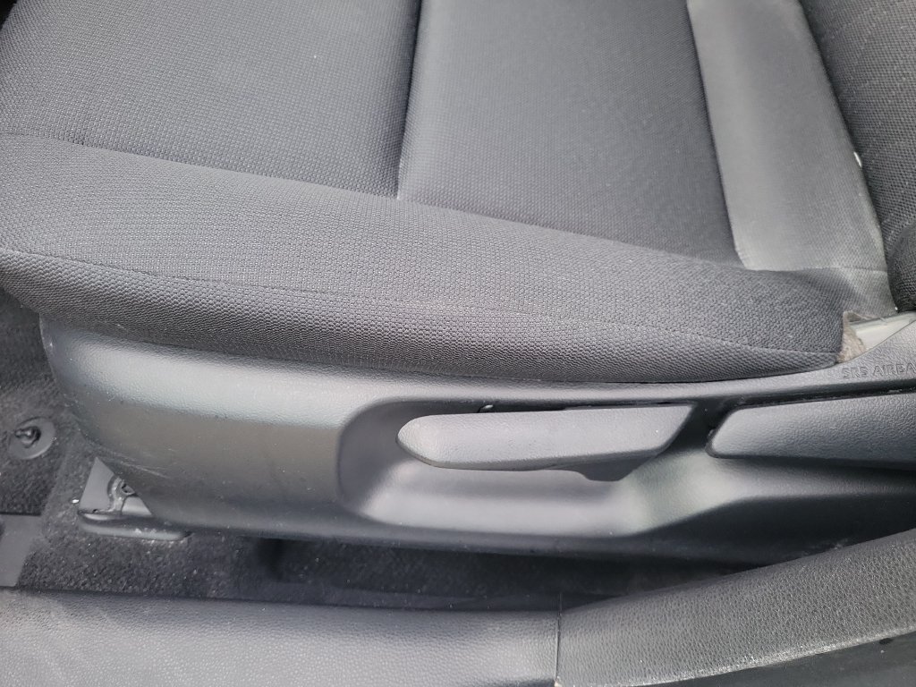 Used 2024 Toyota Corolla LE FWD image 25