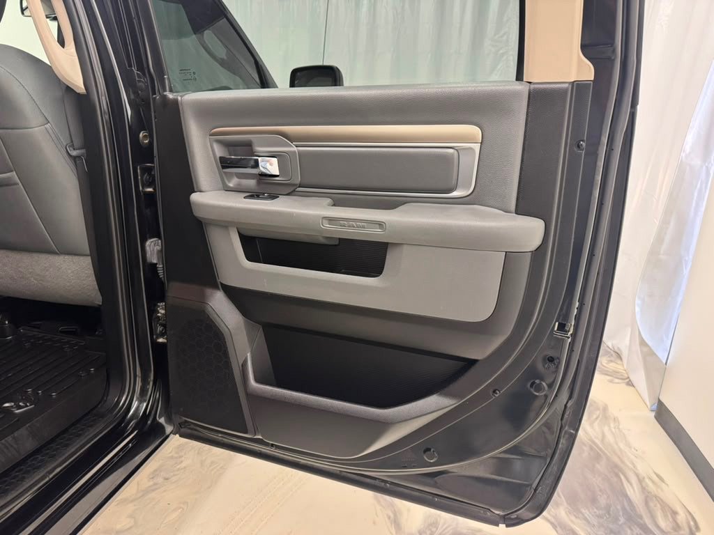 Used 2018 RAM 1500 Big Horn AWD/4WD image 15