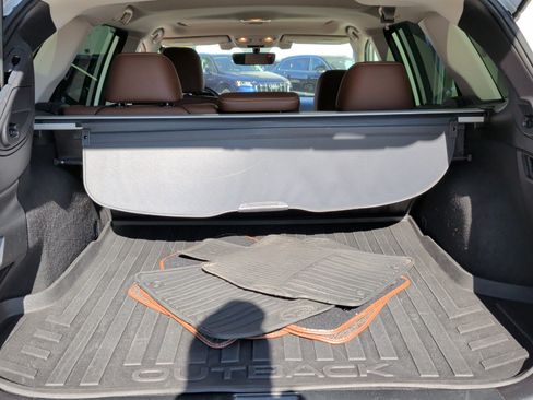 Used 2017 Subaru Outback 3.6R Touring w/ Popular Package #5A image 31