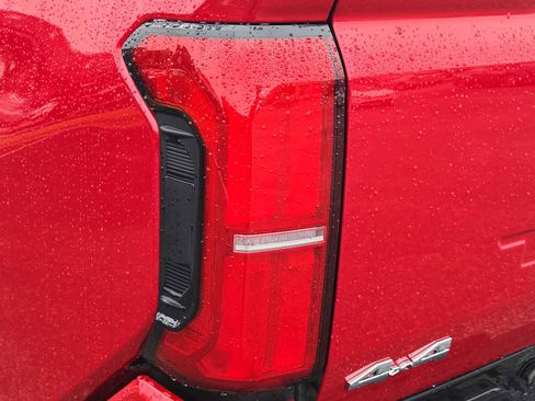 New 2025 Toyota Tacoma SR5 image 15