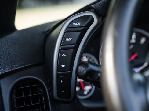 Used 2006 Chevrolet Corvette Convertible w/ Preferred Equipment Group image 67