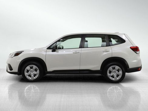 Used 2022 Subaru Forester image 2