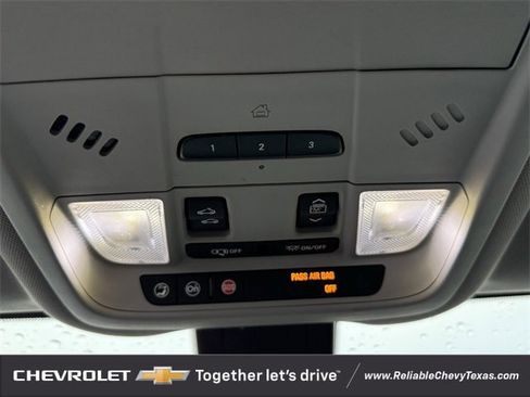 Used 2018 Chevrolet Equinox Premier image 26