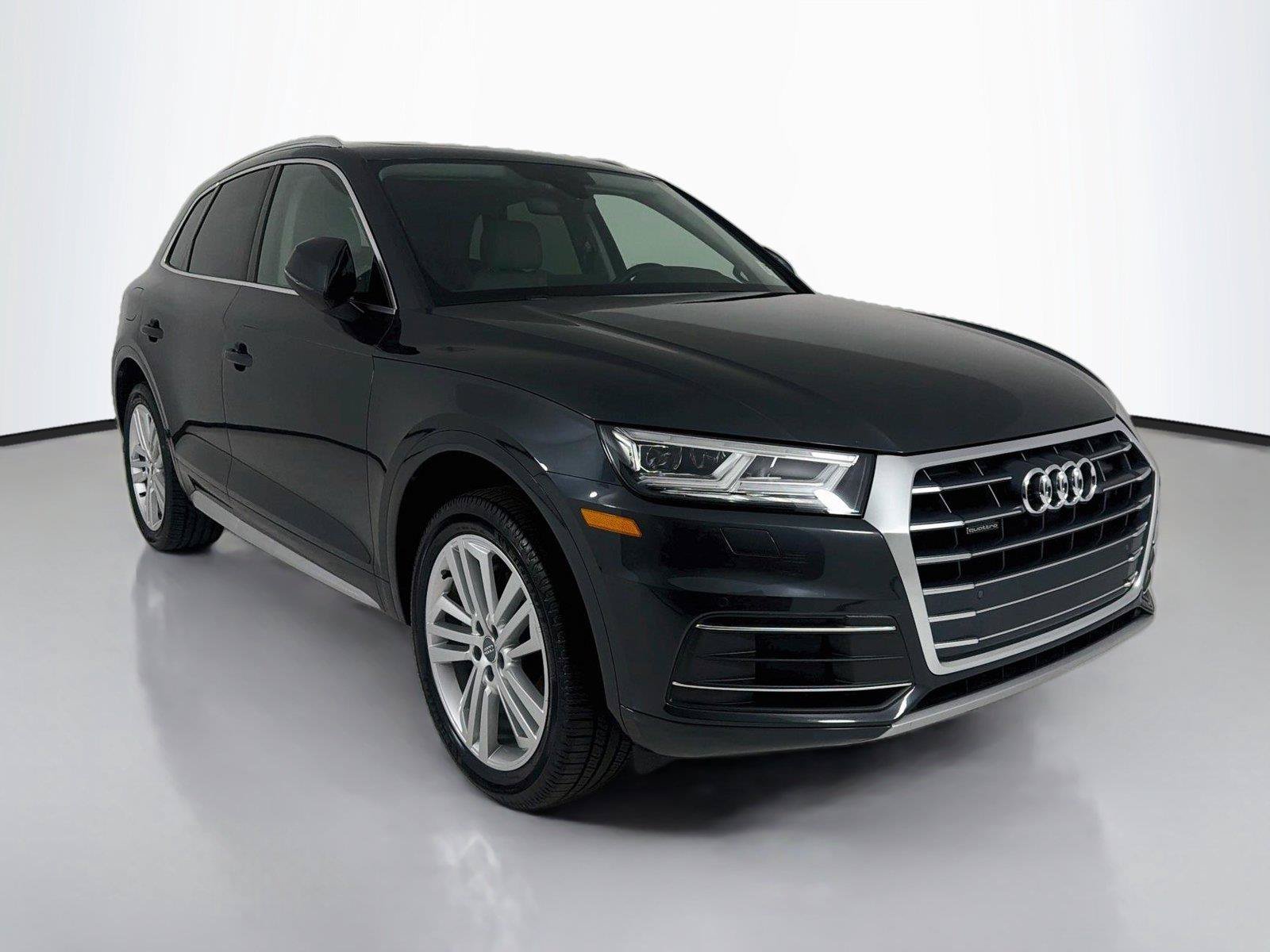 Used 2020 Audi Q5 2.0T Premium Plus w/ Premium Plus Package AWD/4WD image 29