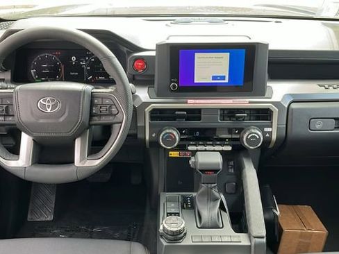 New 2026 Toyota Tacoma TRD Off-Road AWD/4WD image 4