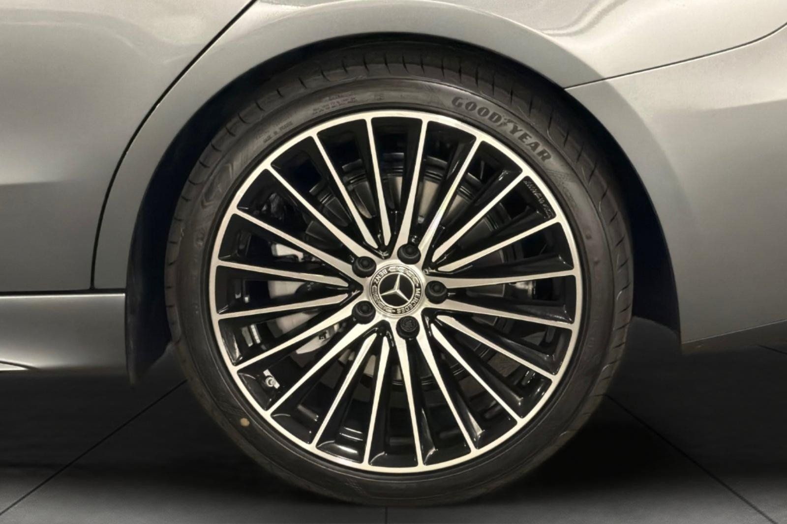 New 2026 Mercedes-Benz C 300 Sedan image 25