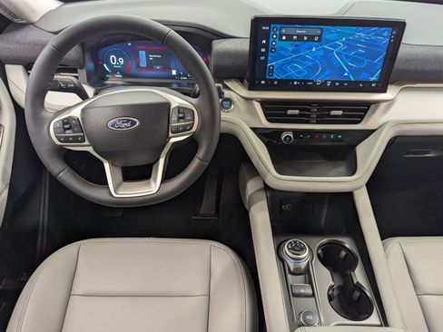 New 2026 Ford Explorer Active w/ Active Comfort Package image 21