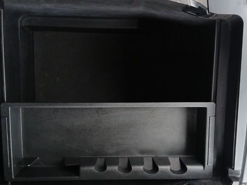 Used 2021 Ford Expedition Limited image 26