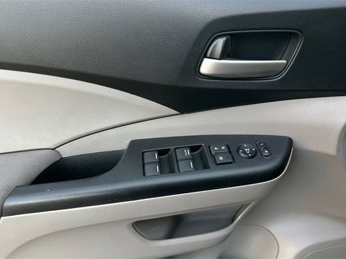 Used 2014 Honda CR-V LX image 11