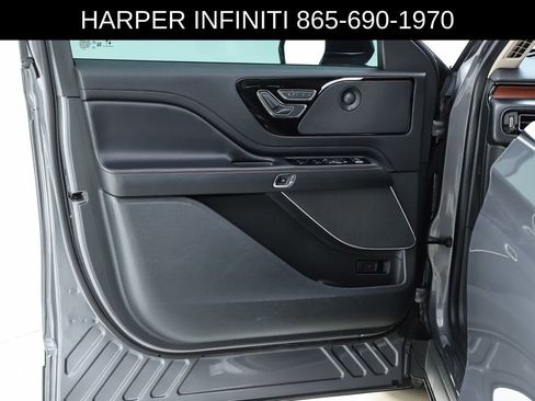 Used 2022 Lincoln Aviator Reserve w/ Equipment Group 201A AWD/4WD image 19
