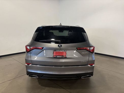 Used 2024 Acura MDX w/ Advance Package AWD/4WD image 5