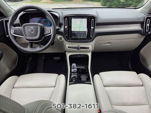 Used 2024 Volvo XC40 B5 Plus AWD/4WD image 13
