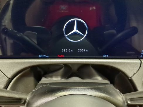 Used 2026 Mercedes-Benz E 350 4MATIC Sedan image 17