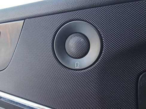 Used 2021 Lincoln Corsair Reserve w/ Equipment Group 201A image 14