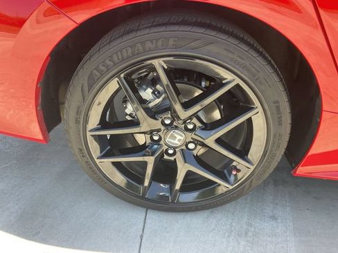 Used 2025 Honda Civic Sport image 33