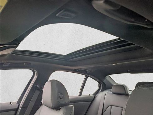 New 2026 BMW 330i xDrive Sedan image 17