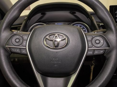 Used 2023 Toyota Camry LE image 17