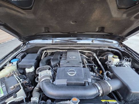 Used 2016 Nissan Frontier SV image 19