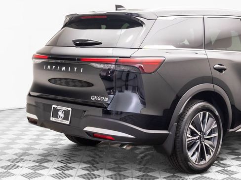 New 2026 INFINITI QX60 Luxe w/ Cargo Package image 32