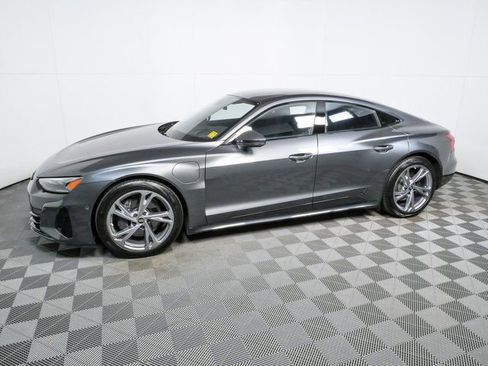 Used 2023 Audi e-tron GT Prestige w/ Prestige Package AWD/4WD image 32