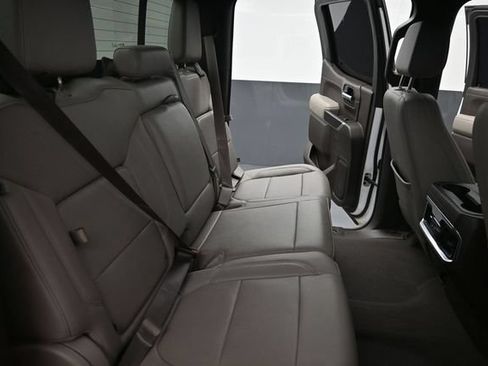 Used 2021 Chevrolet Silverado 1500 LTZ AWD/4WD image 22