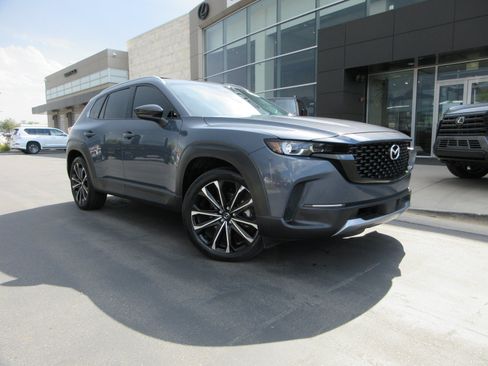 Used 2025 MAZDA CX-50 AWD 2.5 Turbo w/ Cargo Package image 14