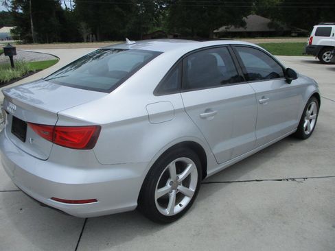 Used 2015 Audi A3 1.8T Premium w/ Audi MMI Navigation Plus FWD image 11