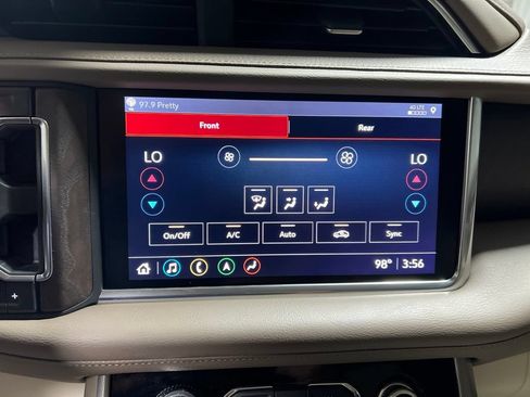 Used 2021 GMC Yukon Denali w/ LPO, Illumination Package RWD image 43