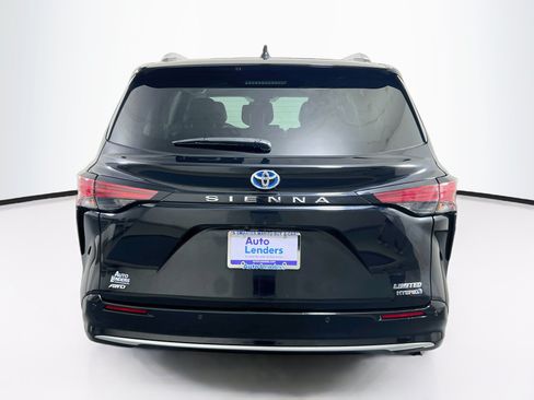 Used 2021 Toyota Sienna Limited AWD/4WD image 6