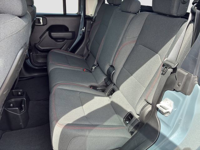 Used 2026 Jeep Gladiator Rubicon AWD/4WD image 13