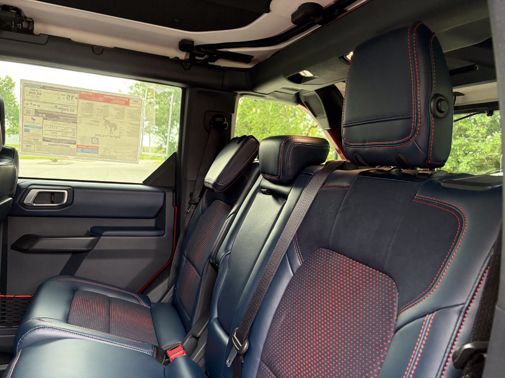 New 2026 Ford Bronco Raptor w/ Interior Carbon Fiber Pack AWD/4WD image 19