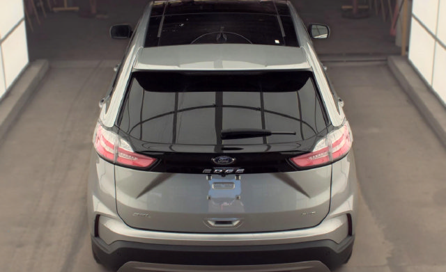 Used 2023 Ford Edge SEL w/ Convenience Package AWD/4WD image 10