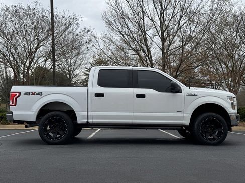 Used 2017 Ford F150 XLT w/ Trailer Tow Package image 2