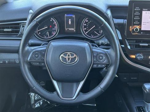 Certified 2021 Toyota Camry SE image 33