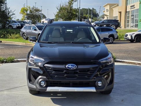 Used 2025 Subaru Outback Limited w/ Popular Package #2 image 2