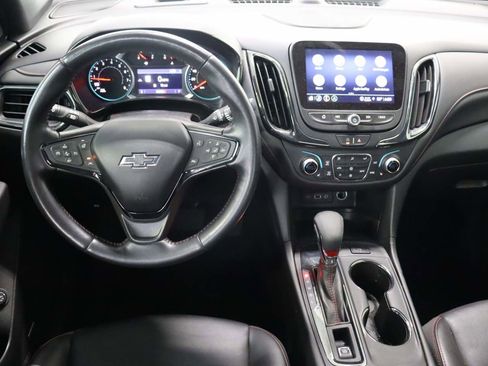 Used 2022 Chevrolet Equinox RS w/ RS Leather Package image 11