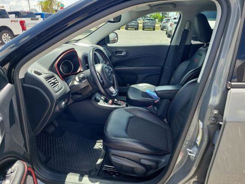 Used 2020 Jeep Compass Trailhawk w/ Cold Weather Group AWD/4WD image 20