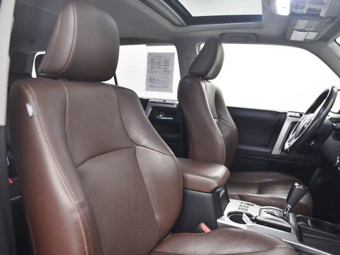 Used 2023 Toyota 4Runner Limited image 15