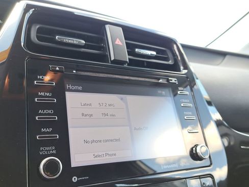 Used 2022 Toyota Prius Prime LE image 21