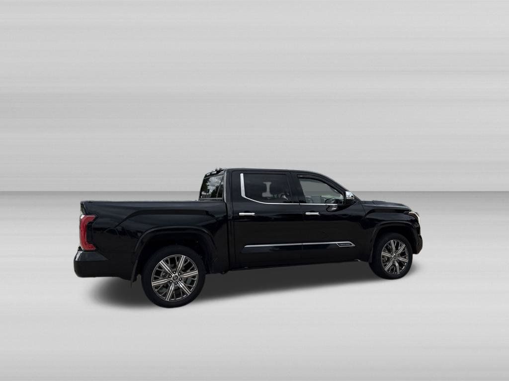 Used 2024 Toyota Tundra Capstone AWD/4WD image 4