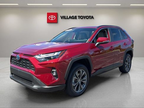 Certified 2023 Toyota RAV4 XLE Premium AWD/4WD image 1