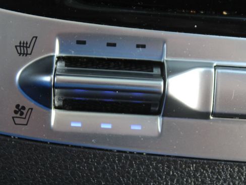 Used 2024 Kia Carnival SX FWD image 51
