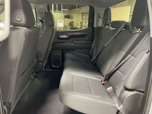 Used 2023 Chevrolet Silverado 1500 LT AWD/4WD image 23
