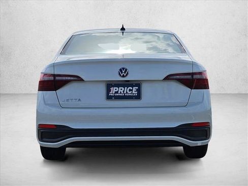 Used 2024 Volkswagen Jetta S FWD image 6