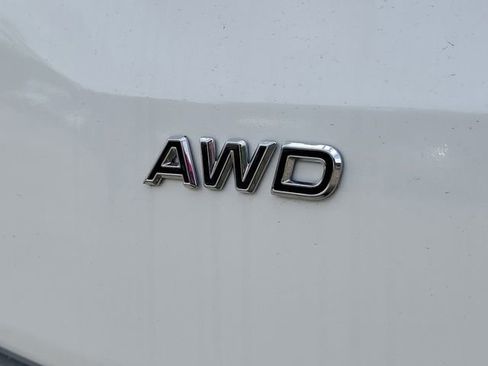 Used 2024 Ford Transit 250 Low Roof AWD w/ Exterior Upgrade Package image 7