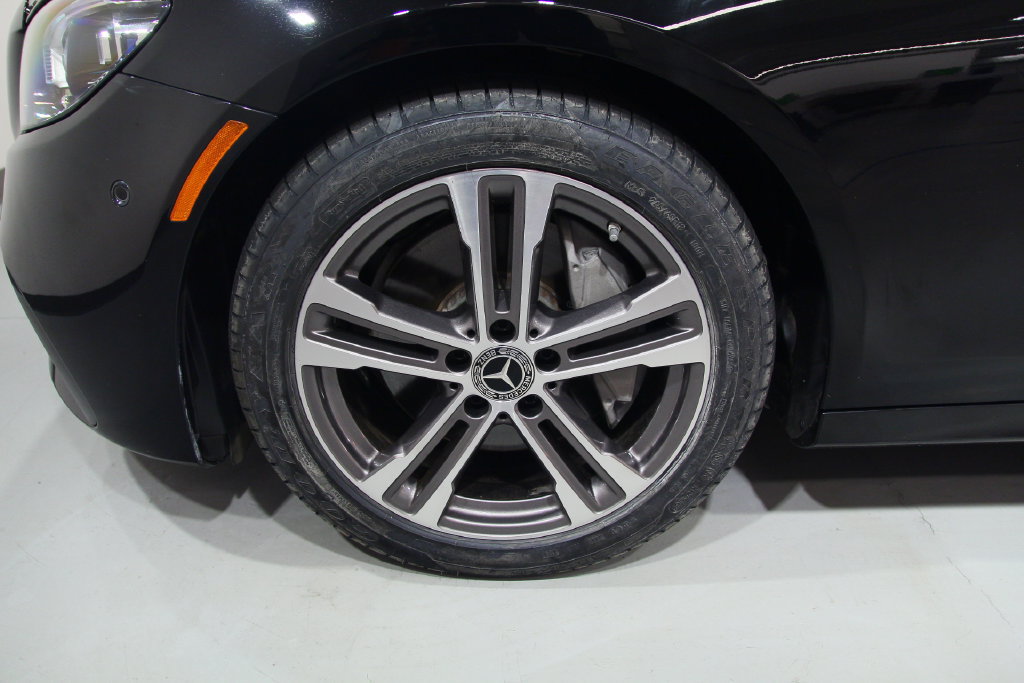 Certified 2021 Mercedes-Benz E 350 4MATIC Sedan image 19