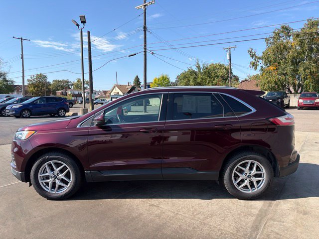 Used 2022 Ford Edge SEL w/ Convenience Package AWD/4WD image 4
