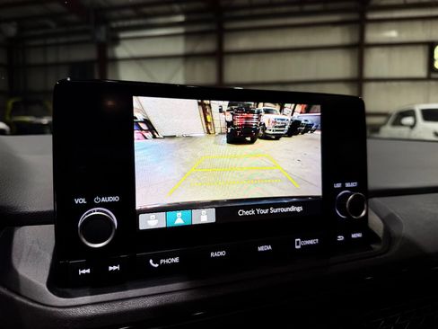 Used 2023 Honda Accord EX image 32